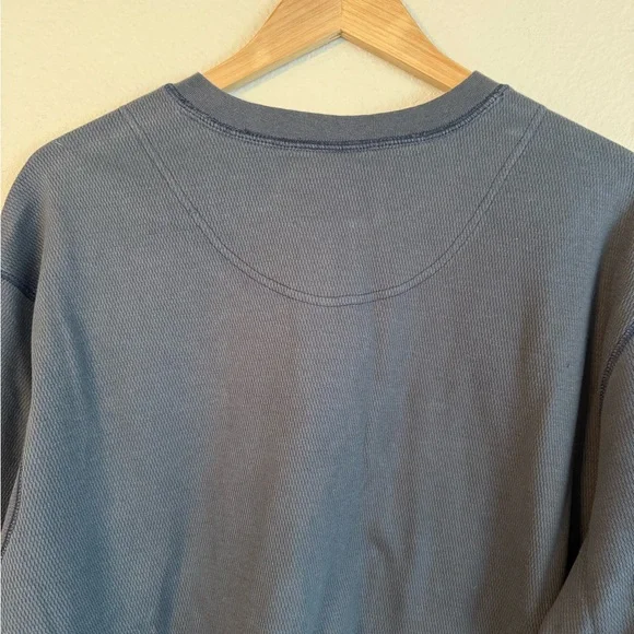 Columbia Men's Charcoal Long Sleeve Henley - Picture 4 of 5